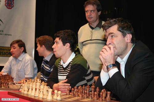 equipo-Caja-Canarias