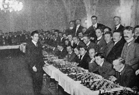 Simult&aacute;neas de Capablanca en octubre de 1911