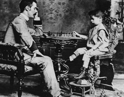 Jos&eacute; Mar&iacute;a Fern&aacute;ndez Capablanca, y Ra&uacute;l Capablanca