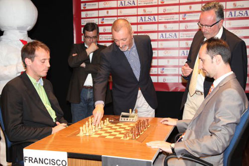 Arturo P&eacute;rez Reverte. Le&oacute;n 2012