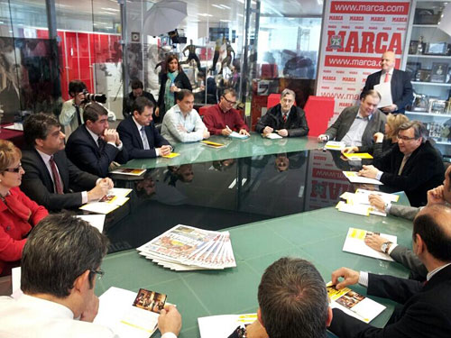Presentación en Marca. Magistral León 2013