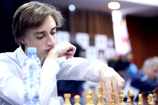 El joven maestro ruso Danil Dubov