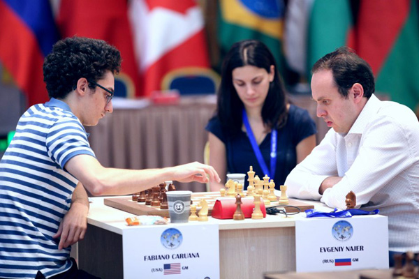 Fabiano Caruana con Evgeniy Najer 