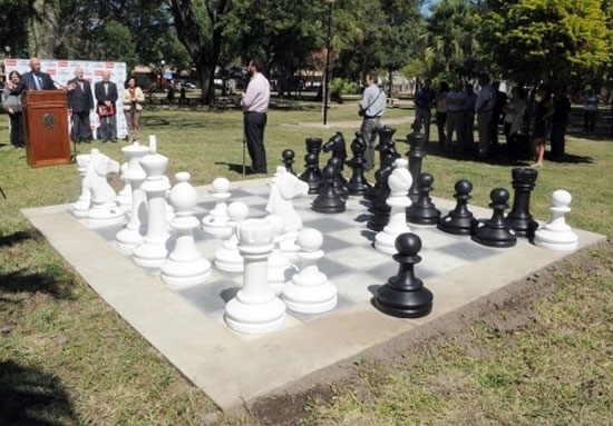 Una plaza dedicada al ajedrez en Santa Fe, Argentina.
