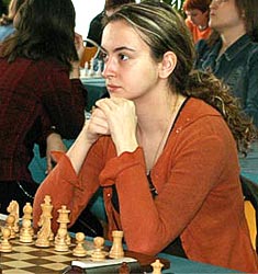 Antoaneta Stefanova, primer tablero de AVS de Krasnoturinsk