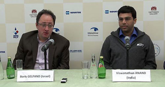 Conferencia de prensa de Anand y Gelfand