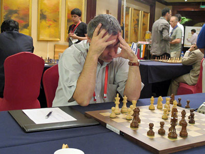 Ivanchuk cae ante el Ataque Marshall de Leko