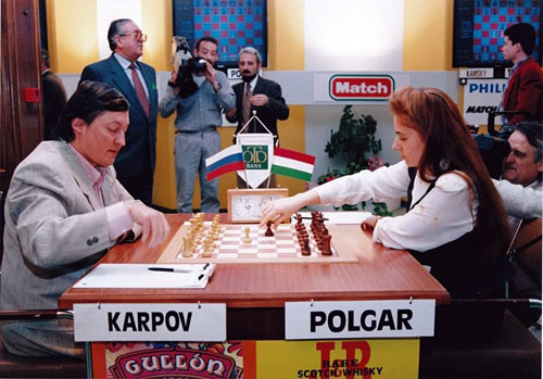Judit Polgar con Karpov en Linares 1994