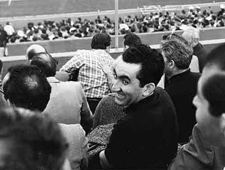 Petrosian mirando a su equipo favorito el Spartak
