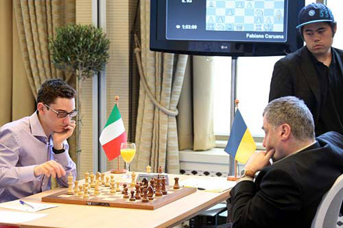 R 2 Caruana gana a Ivanchuk, Nakamura observa. Salónica 2013