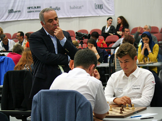 R 4 Kasparov mira la partida Carlsen vs Wojtaszek