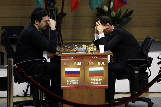 R 6 Victoria de Topalov sobre Kramnik 