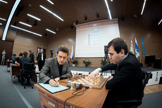 R 9 Aronian da un gran paso atrás al caer ante Mamedyarov