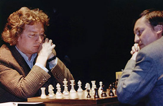 Timman y Karpov en Zwolle Campeonato Mundial de 1993 FIDE
