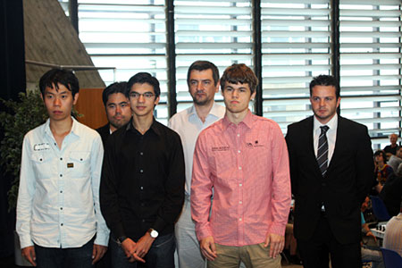 Wang Hao, Hikaru Nakamura, Anish Giri, Viktor Bologan, Magnus Carlsen 