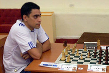 Yuri Gonz&aacute;lez, campe&oacute;n del Grupo Premier 