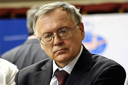 Yuri Razuvaev &copy; www.russiachess.org