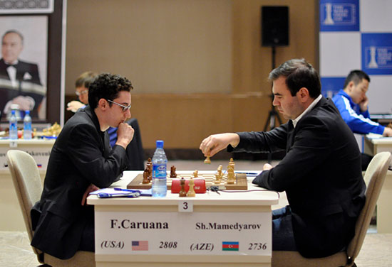 R 4 1ª Partida Caruana es arrollado por Mamedyarov