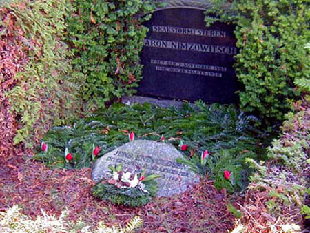 Nimzowich tumba