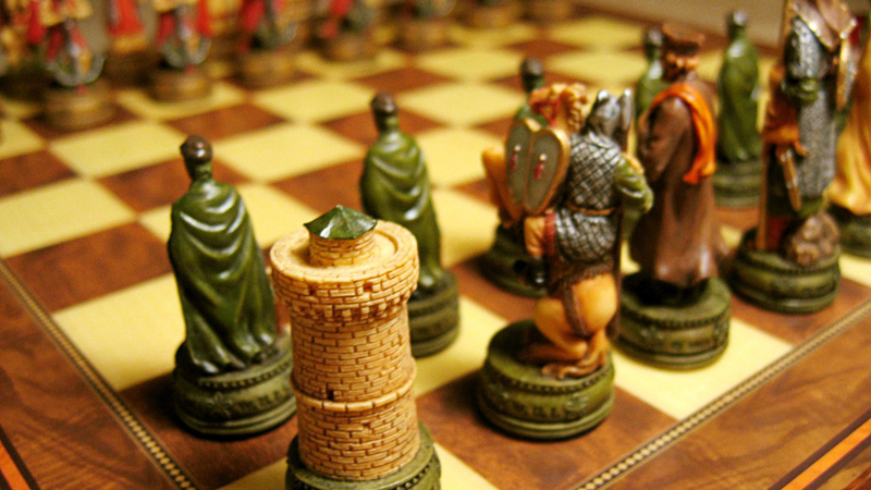 Artículos, análisis, historia del ajedrez (Carlsen, Bobby Fischer, Mikhail Tal...)