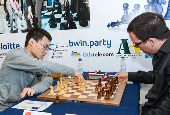 Yangyi Yu vs Renier Vázquez