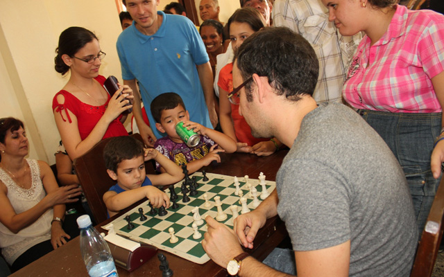 En Güines es pasión y se juega bien al Ajedrez