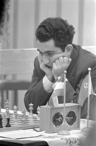 Tigran Petrosian en Beverwijk (Holanda) el 12 de enero de 1960