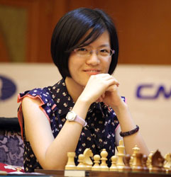 Yifán Hou