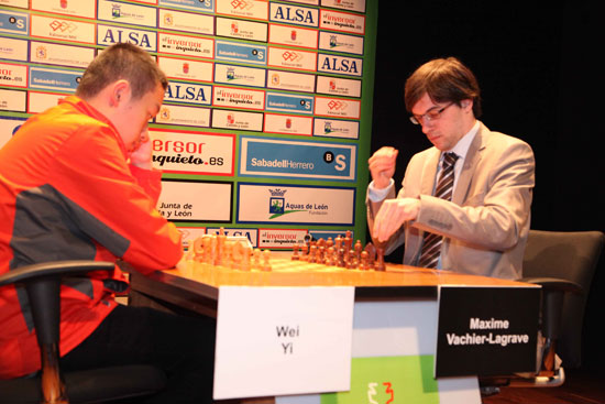 El portento chino vence en la final a Vachier-Lagrave por 2,5-1,5