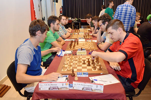 Mesa 5. C.A. Eva-Manises (C. Valenciana) vs C.A. Escola Luguesa (Galicia)