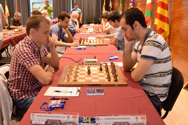 Escola Escacs Barcelona vs C.E. Barbera. Aleksandr Rakhmanov vs Daniel Alsina