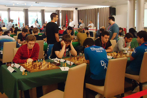Chess24 Atocha vs Equigoma Casa Social Católica