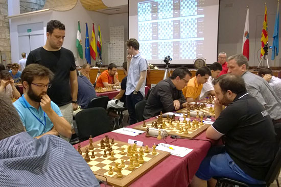 Iván Salgado, José Cuenca (de pie), Mikel Huerga (3º), Renier Vázquer y Korneev.