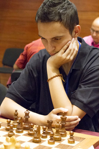 Adrián Vázquez