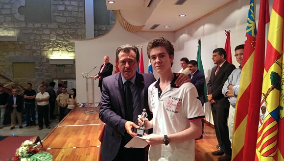 David Antón con el Alcalde de Linares, durante la clausura de 2013