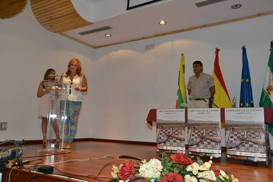 Macarena García y Javier Ochoa, presidente de la Federación Española