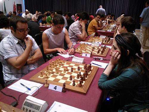 Manuel Pérez Candelario vs Ana Matnadze