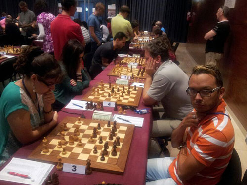 Sabrina Vega vs Renier Castellanos