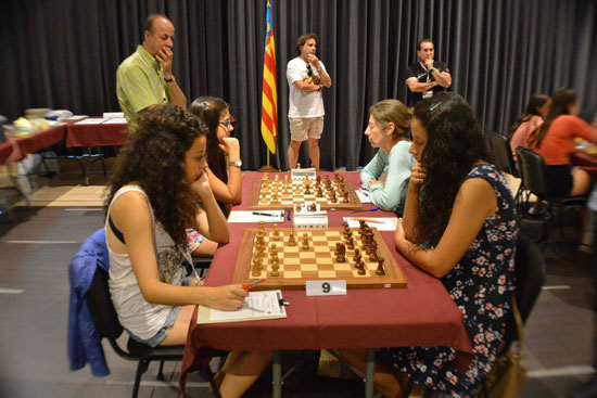 Isabel Fernández vs. Ainhoa Barrio