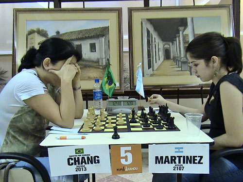 WFM Suzana Chang vs Ayelén Martínez