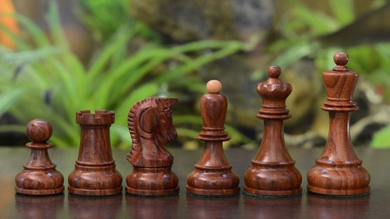 Las piezas del ajedrez Dubrovnik.
