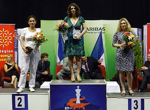 1ª Nino Maisuradze, 2ª Andreea Bollengier y 3ª Almira Skripchenko, podio femenino del Cto de Francia 2014