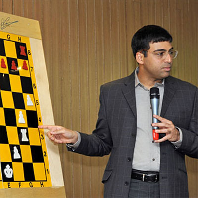 Anand comenta su partida con Lautier