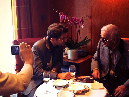 Aronian y Charles Aznavour Foto Twitter