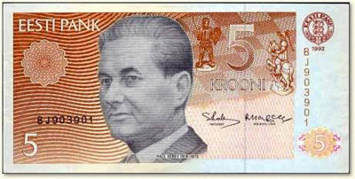 Billete estoniando de 5 coronas con la imagen de Keres