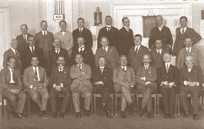 Breslavia 1925 Rubinstein 3º tras Bogoljubow y Nimzovich