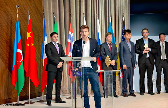 Carlsen, en la ceremonia de clausura