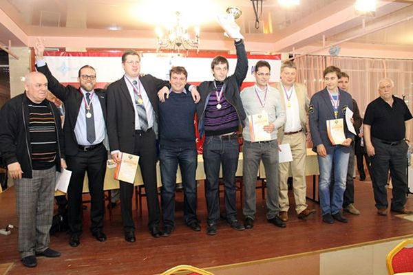 El equipo campeón, Malaquita Rusia 2014