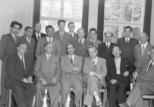 Folke Rogard, Pte de la FIDE y los 15 participantes de Zurich 1953 