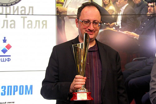 Gelfand vencedor 